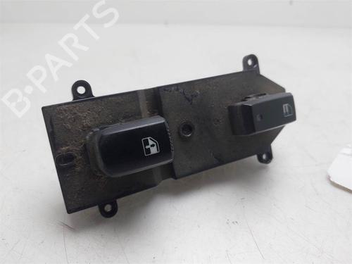 Used Right front window switch Right front window switch 38674625 38674625