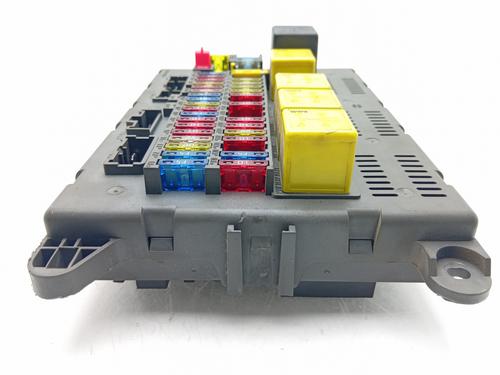 Fuse box LAND ROVER FREELANDER I (L314) 2.0 DI 4x4 | BP22516427E1 