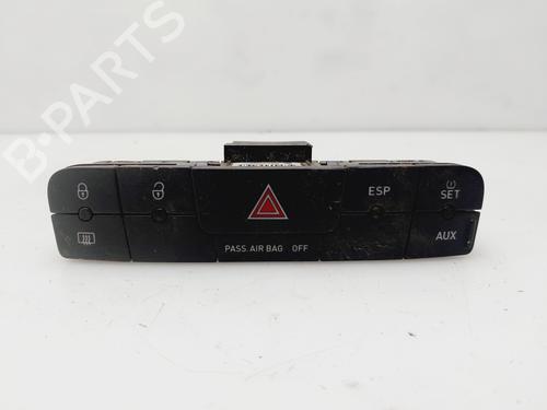Used Warning switch SEAT IBIZA IV (6J5, 6P1) [2008-2017]  28329411