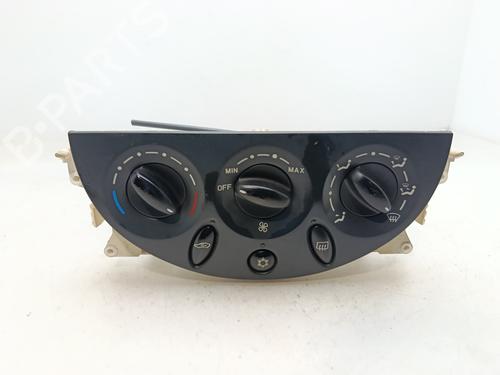 climate-control-citroen-c5-i-dc_-2001-2002-2003-2004-2005-34121807 main image