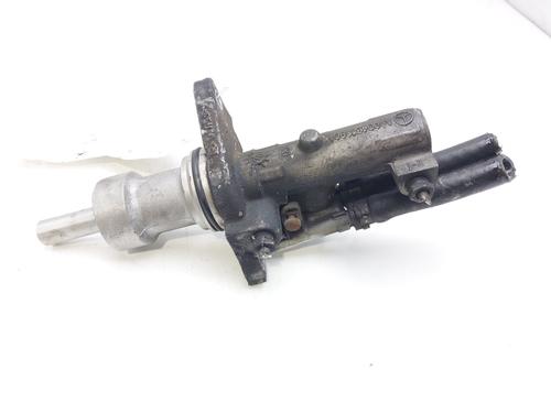 Used Brake master cylinder MERCEDES-BENZ VITO / MIXTO Van (W639) 109 CDI (639.601, 639.603, 639.605) (88 hp) 13703275