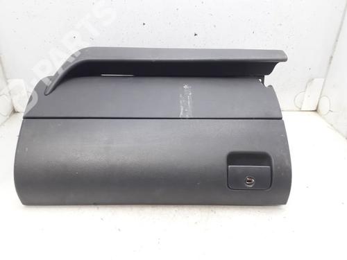 glove-box-seat-leon-1m1-1m1857104-1999-2000-2001-2002-2003-2004-2005-2006-10172017 main image