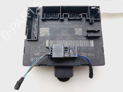 Used Comfort control module AUDI A3 Convertible (8V7, 8VE) 2.0 TDI (150 hp) 30175094