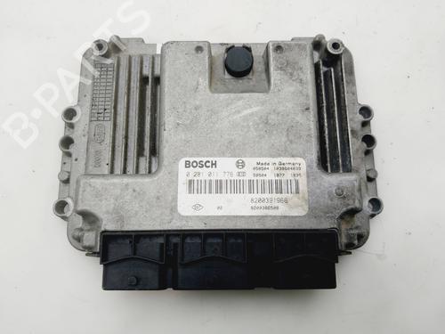 engine-control-unit-ecu-renault-scenic-ii-jm01_-2003-2004-2005-2006-2007-2008-2009-2010-31798902 main image