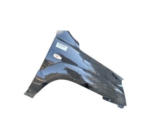 Used Right front fenders KIA SPORTAGE II (JE_, KM_) 2.0 i 16V (141 hp) 29953409