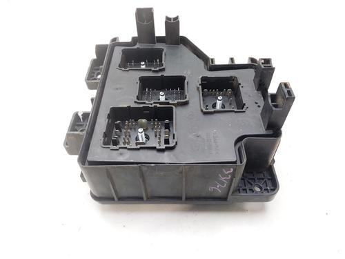 Fuse box HYUNDAI SANTA FÉ II (CM) 2.2 CRDi 4x4 | BP16947861E1 