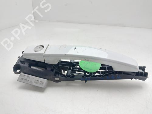 Poignée extérieure avant gauche Poignée extérieure avant gauche CHEVROLET ORLANDO (J309) 2.0 D (131 hp) 34348362 34348362