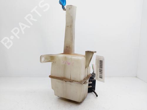 Used Windscreen washer tank HYUNDAI ELANTRA III (XD) 2.0 CRDi (113 hp) 21544848