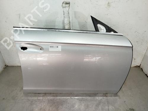 Used Right front door MERCEDES-BENZ CLS (C219) CLS 500 (219.375) (306 hp) 29923710
