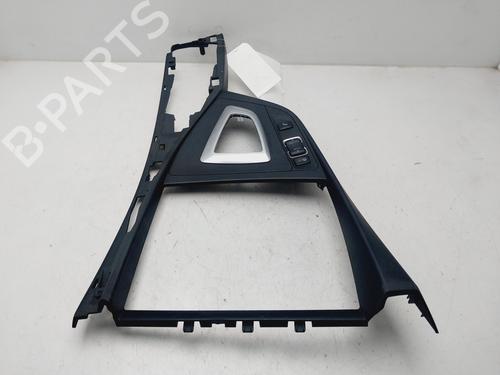 Midtkonsoll BMW 1 (F20) 116 d (116 hp) 32032298