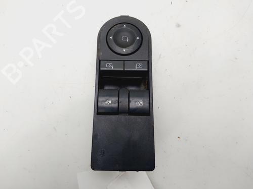 Used Left front window switch OPEL ASTRA H (A04) [2004-2014]  30314792