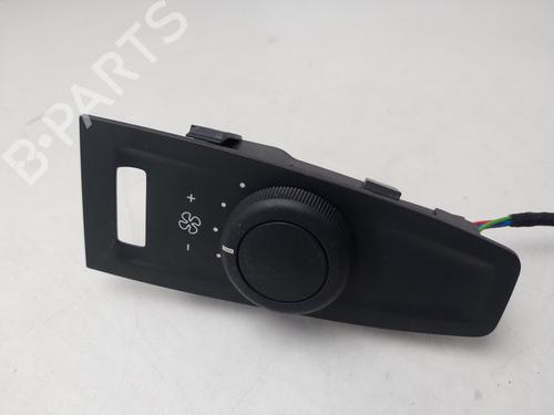 climate-control-citroen-c4-grand-picasso-ii-da_-de_-2013-36013139 main image