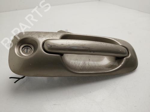 Used Front right exterior door handle Front right exterior door handle 37401900 37401900
