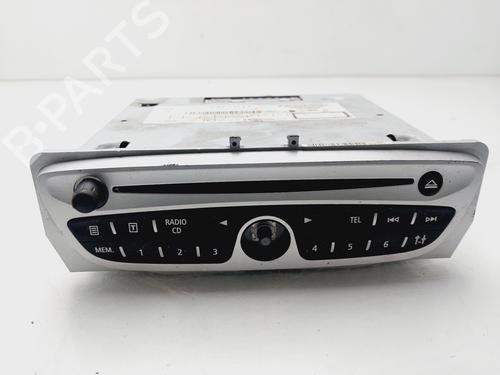 Bilradio RENAULT MEGANE III Hatchback (BZ0/1_, B3_) 1.5 dCi (BZ09, BZ0D, BZ1W, BZ29, BZ14) (110 hp) 31630955