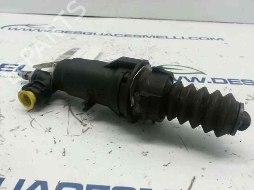 Clutch slave cylinder PEUGEOT 406 (8B) 2.2 HDi | BP13989736M113 