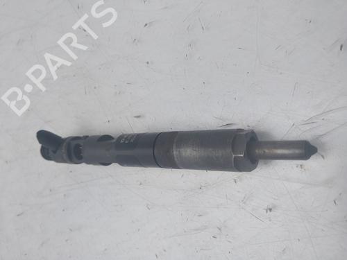 Used Injector Injector RENAULT CLIO II (BB_, CB_) 1.5 dCi (B/CB07) (65 hp) 33537899 33537899