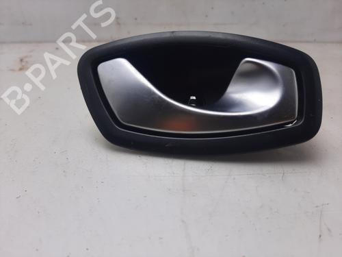 Used Front right interior door handle RENAULT CLIO IV (BH_) [2012-2021]  17518696