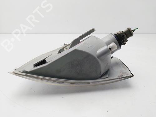 Right front indicator VOLVO S80 I (184) 2.5 TDI | BP32201112C33