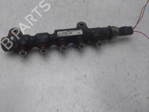 Used Injection rail Injection rail 38727487 38727487