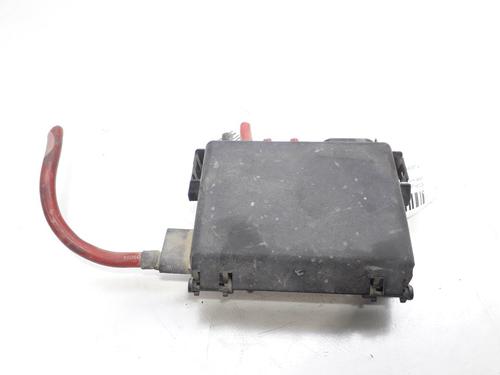 Used Fuse box Fuse box SEAT LEON (1M1) 1.4 16V (75 hp) 10500991 10500991