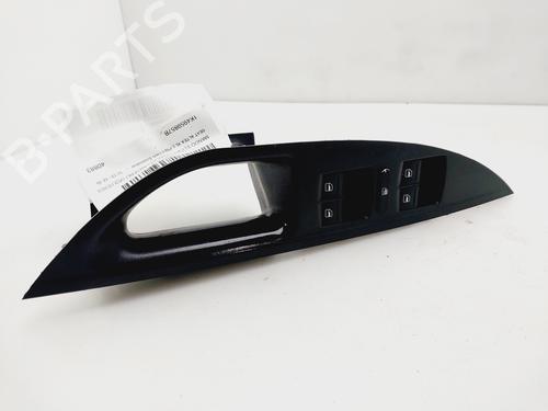 left-front-window-switch-seat-altea-xl-5p5-5p8-2006-2007-2008-2009-2010-2011-2012-2013-2014-2015-32102871 main image