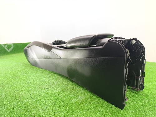 Armrest / Center console AUDI A4 B8 Avant (8K5) S4 quattro | BP30603266I20