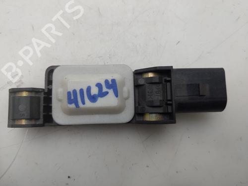Used Electronic sensor Electronic sensor AUDI A3 (8P1) 1.9 TDI (105 hp) 34613057 34613057
