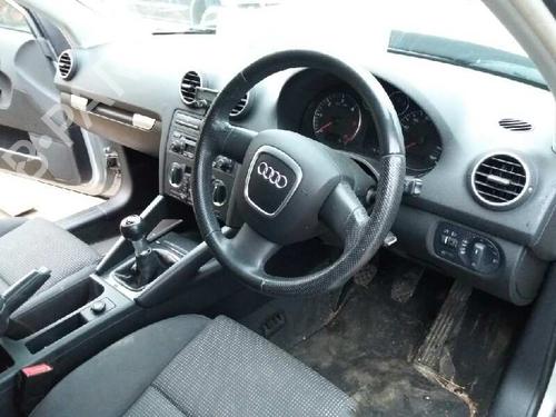Middle console AUDI A3 Sportback (8PA)  | BP11682633I22 