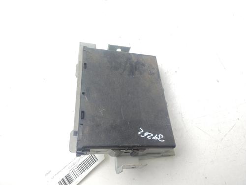 Módulo eletrónico SUZUKI JIMNY Closed Off-Road Vehicle (SN) 1.3 (SN413) (86 hp) 30601543