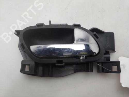 Used Rear right interior door handle Rear right interior door handle 37638571 37638571