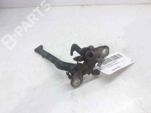Used Hood lock Hood lock CITROËN C4 Coupe (LA_) 1.6 HDi (90 hp) 8765529 8765529