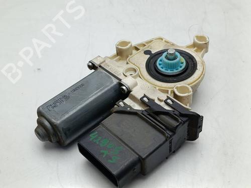 Used Left rear window motor Left rear window motor SEAT LEON (1P1) 1.9 TDI (105 hp) 39901000 39901000