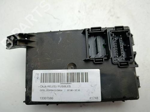 Used Fuse box Fuse box OPEL CORSA D (S07) [2006-2015] 40279541 40279541