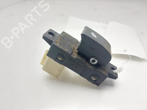 Used Right front window switch CHEVROLET CAPTIVA (C100, C140) 2.0 D (150 hp) 30830650