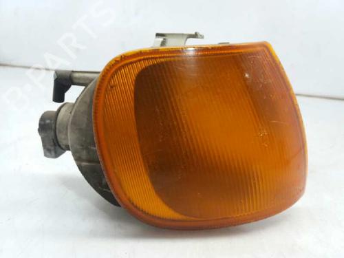 Used Right front indicator VW POLO III (6N1) 75 1.6 (75 hp) 2856581