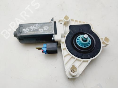 Used Right front window motor VW PASSAT B8 (3G2, CB2) [2014-2025]  21520742