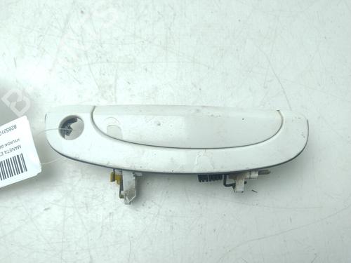 Used Front left exterior door handle HYUNDAI GETZ (TB) 1.5 CRDi (88 hp) 28411759