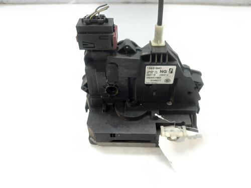 Serrure avant droite OPEL CORSA E (X15) [2014-2025]  10004357