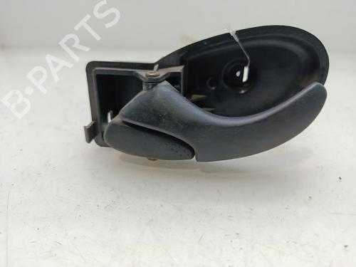 Maniglia interna anteriore sinistra FORD FOCUS I (DAW, DBW) 1.8 Turbo DI / TDDi (90 hp) 31351425