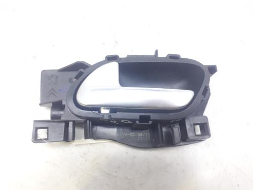 Used Front left interior door handle PEUGEOT 208 I (CA_, CC_) 1.4 HDi (68 hp) 12404189