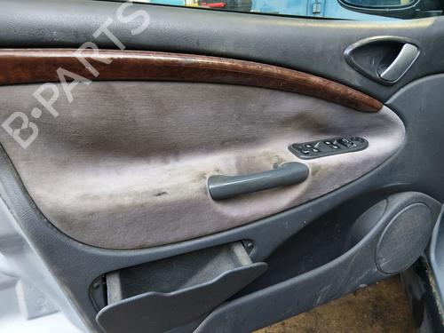 Comutador vidro frente esquerdo CITROËN C5 I (DC_) 2.0 HDi (DCRHZB, DCRHZE) | BP30717754I27