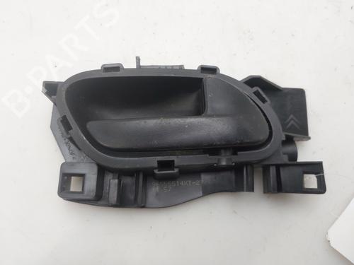 front-right-interior-door-handle-peugeot-208-i-ca_-cc_-2012-2013-2014-2015-2016-2017-2018-2019-2020-2021-38014393 main image