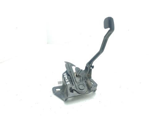 Hood lock CHRYSLER VOYAGER IV (RG, RS) 2.8 CRD 04717515AC |