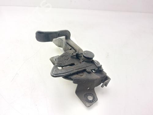 hjelmlås SSANGYONG RODIUS I | BP32483570C133