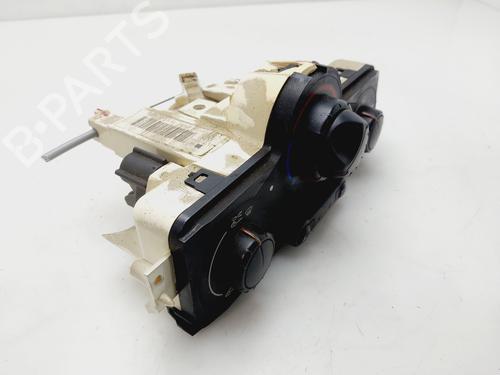Climate control RENAULT MEGANE II Saloon (LM0/1_) | BP31365438I5