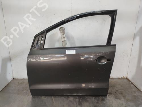Used Left front door Left front door 37257333 37257333