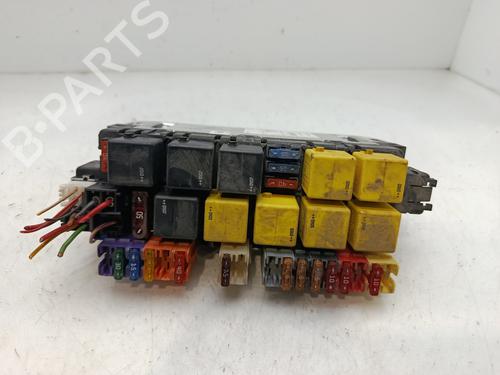 Used Fuse box MERCEDES-BENZ S-CLASS (W220, V220) S 320 (220.065, 220.165) (224 hp) 32423262