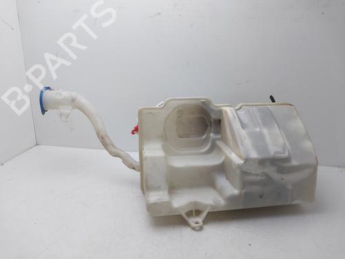 Used Windscreen washer tank Windscreen washer tank VOLVO XC60 I SUV (156) D3 / D4 (163 hp) 34195870 34195870