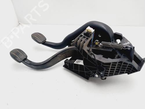 Break pedal BMW X1 (F48) sDrive 16 d | BP18306737I19 