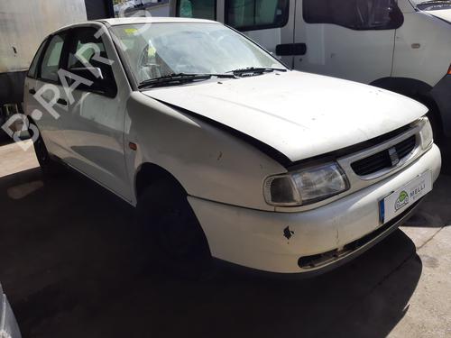 Right front indicator SEAT IBIZA II (6K1) 1.4 i | BP12678451C33 